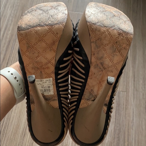 L.A.M.B Platform Stilettos - Picture 2 of 3
